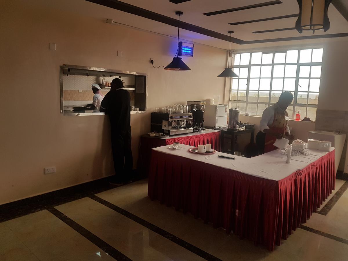 Mara Frontier Hotel Narok エクステリア 写真